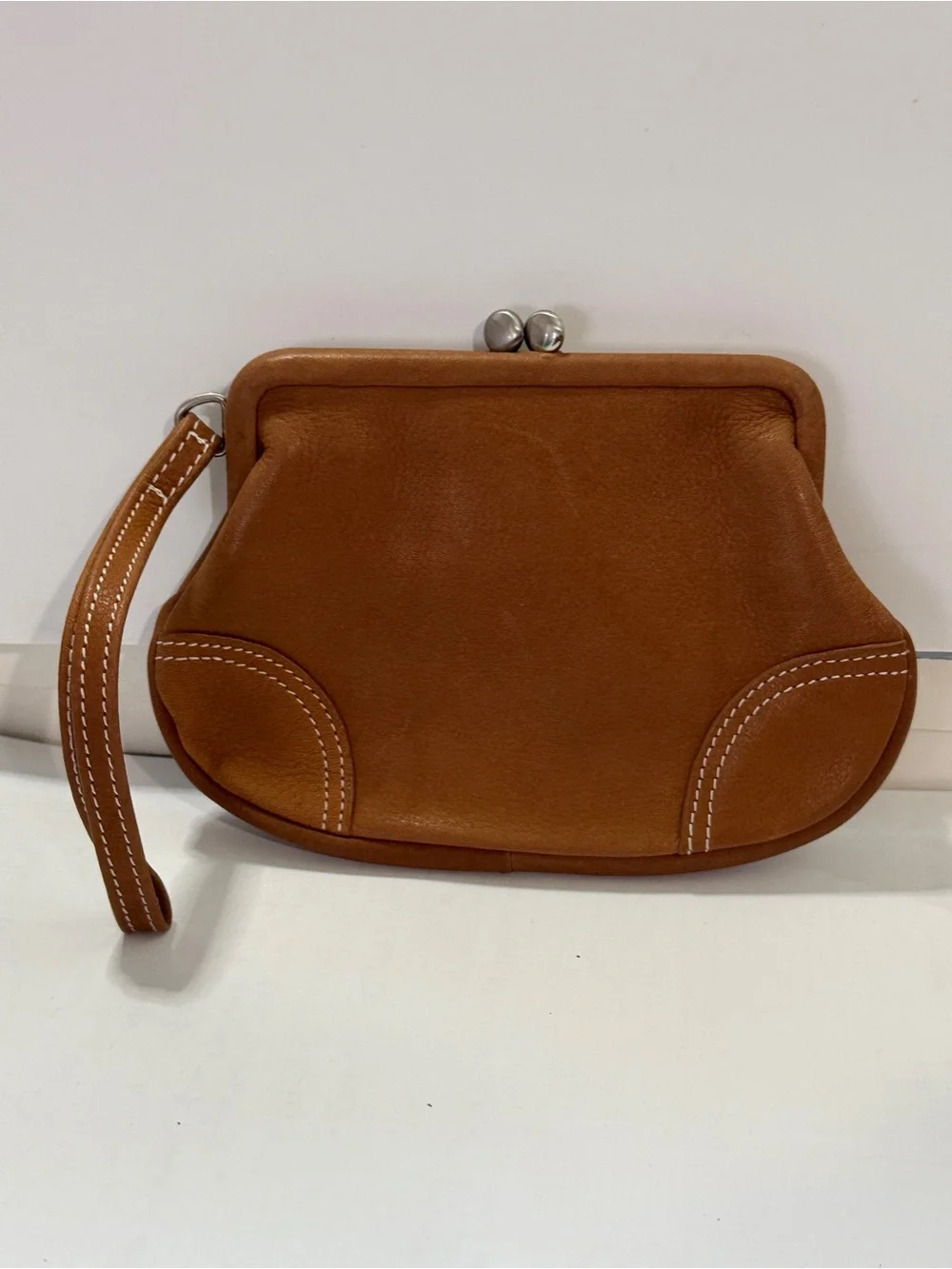 Fossil Tan Leather Kiss-Lock Wristlet Clutch